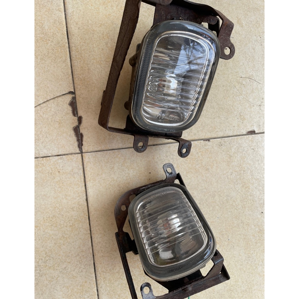 Foglamp Escudo 1.6 / Baleno Copotan mobil lengkap tanpa socket