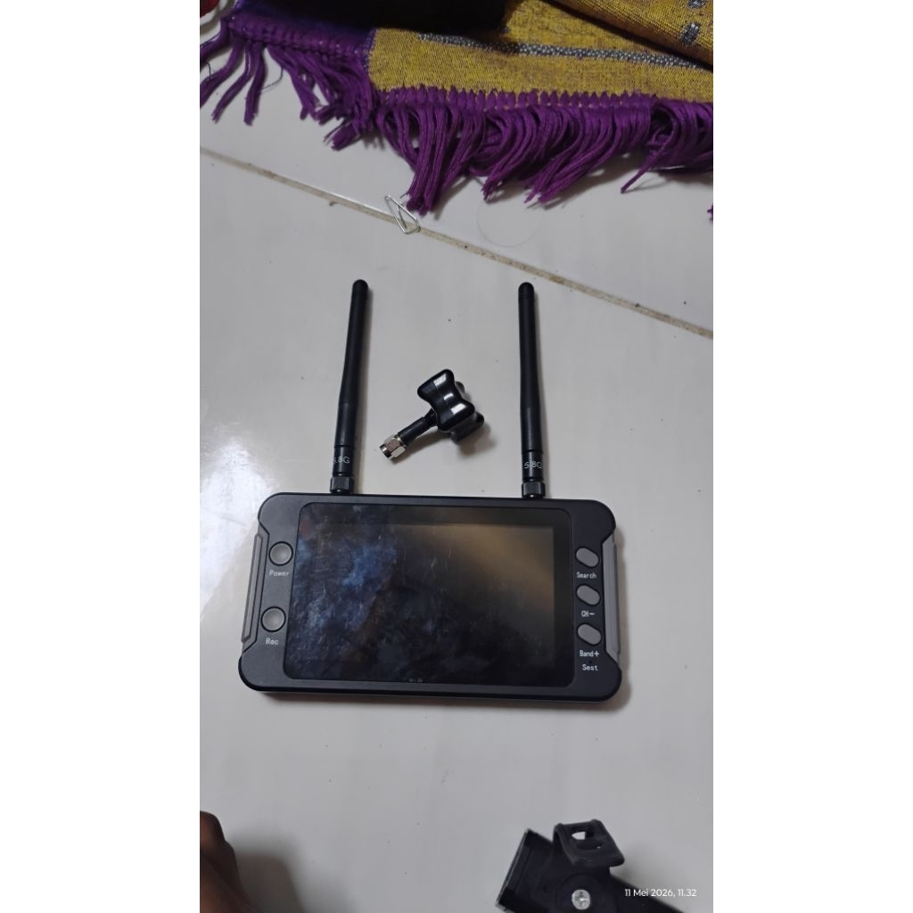 FPV Monitor 5.8G DVR 40CH 4.3 Inch LCD Display 16:9 NTSC PAL