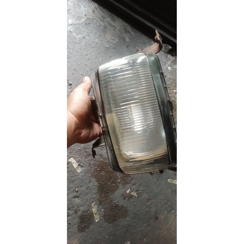 lampu depan Suzuki RGR original