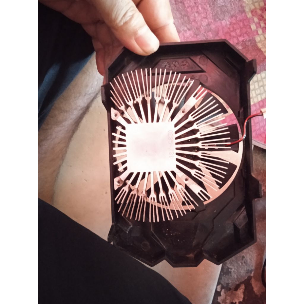 CARI FAN VGA POWER COLOR R7 240