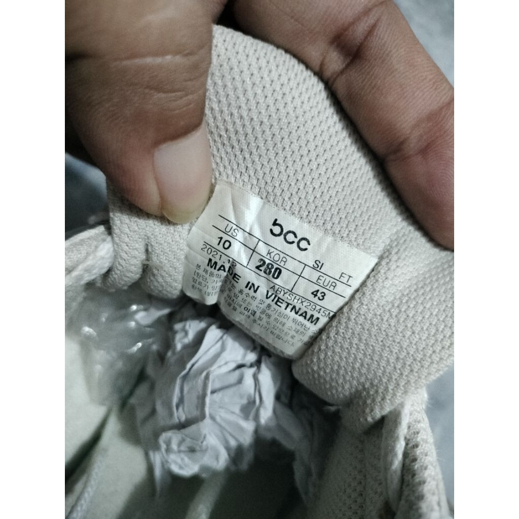 original sepatu second