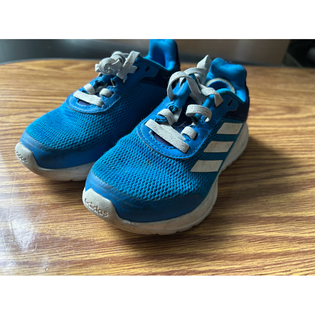 PRELOVED ADIDAS TENSAUR UKURAN 10k