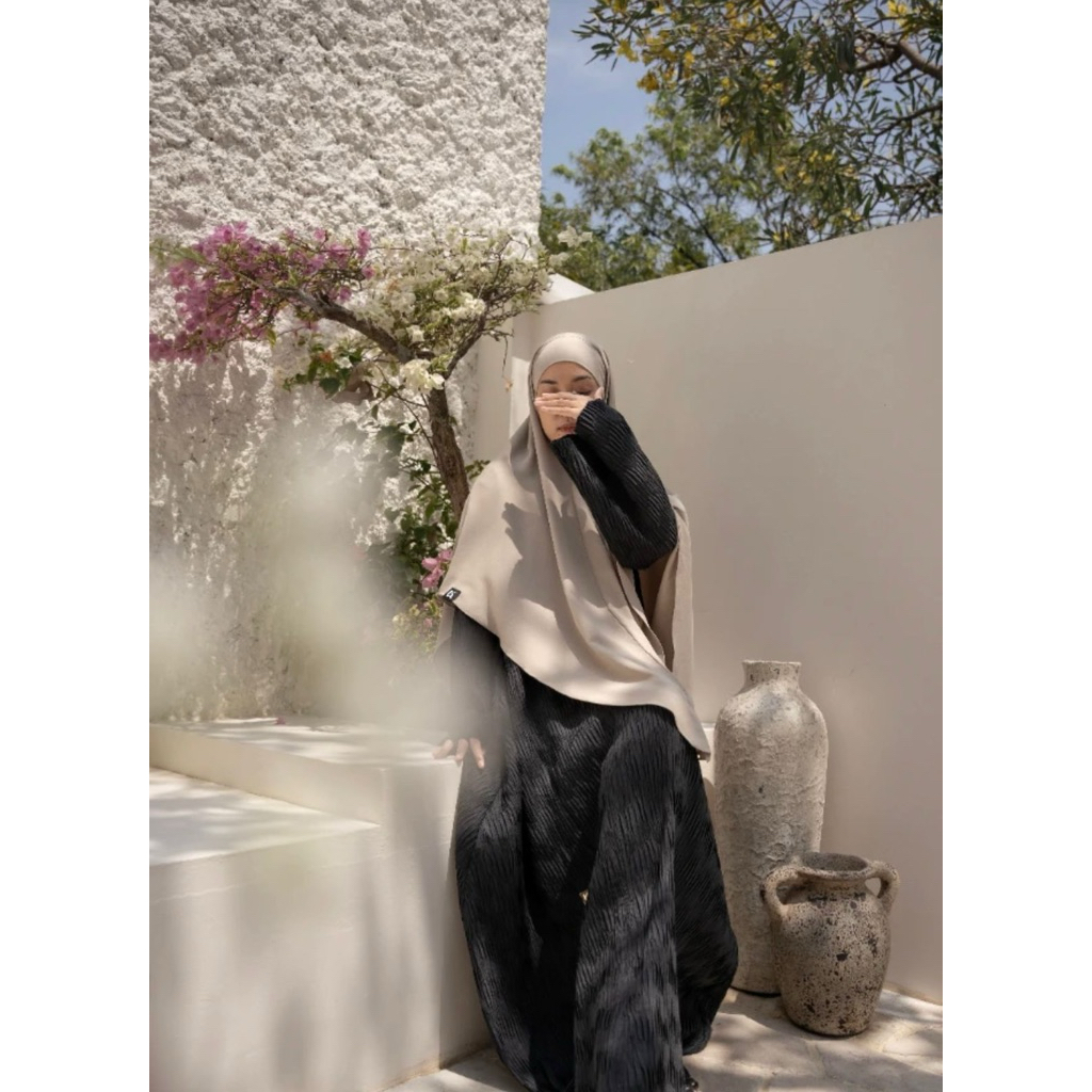Preloved Hayya Abaya by Khafiyah Abaya
