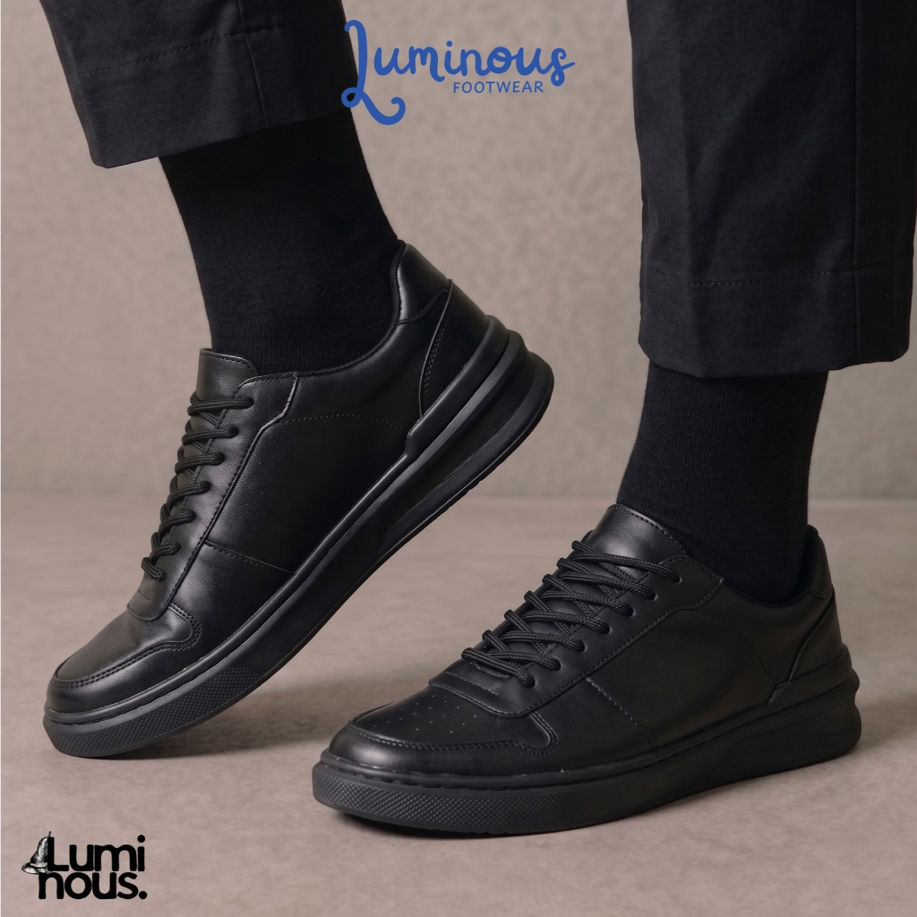 Sepatu Sneakers Formal Casual Kerja Pria - Luminous Yuri