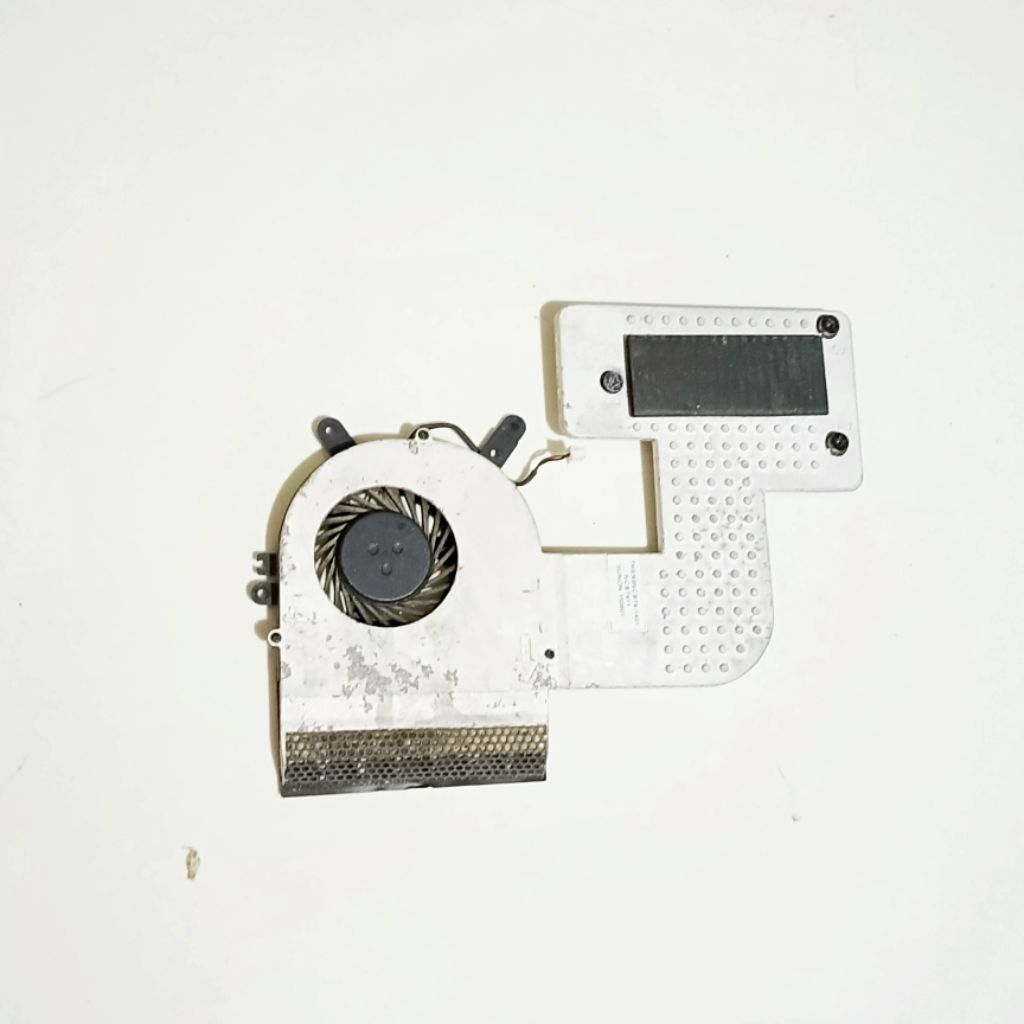 Fan Heatsink Kipas Prosesor Laptop Acer One 14 Z1401