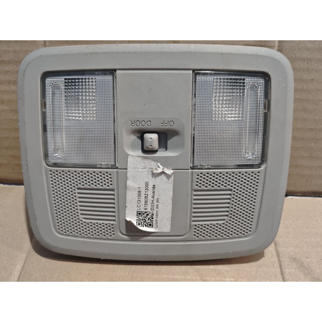 Lampu Plafon Lampu Kabin Toyota Raize Rocky Original Toyota