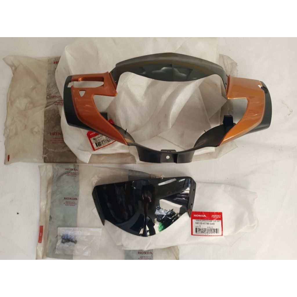 Batok Lampu Honda SUPRA X 125 Gold Set VISOR original baru AHM 53205-KPH-700FMR