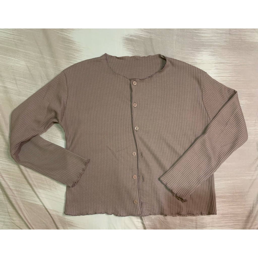 cardigan ungu
