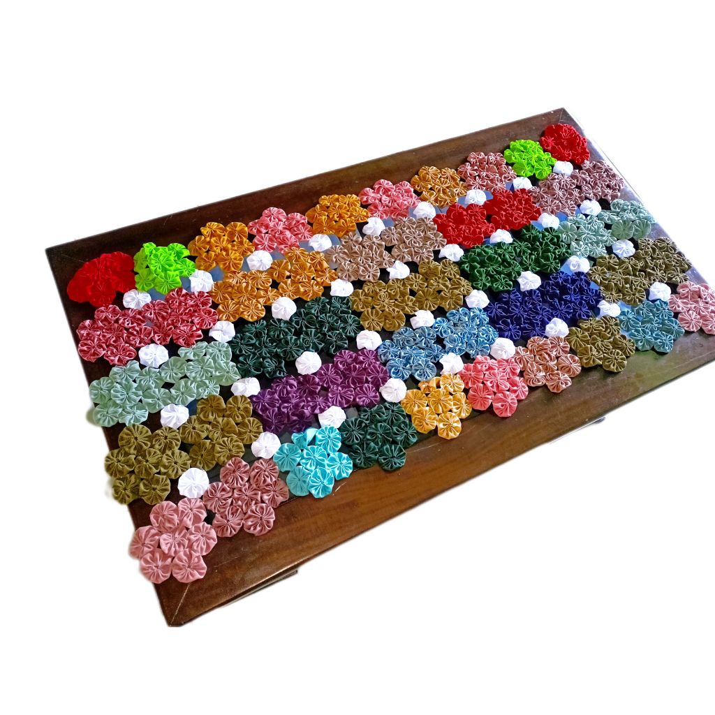 Taplak/Alas Meja Handmade Kain Perca Bunga Aesthetic