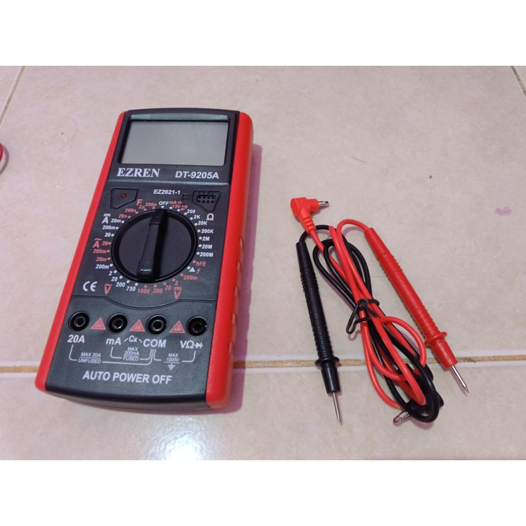 Multimeter Digital EZREN