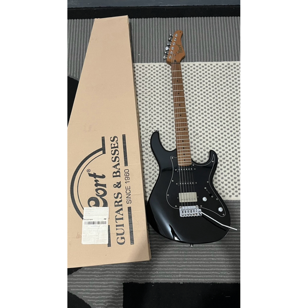 gitar elektrik cort g250se bekas second