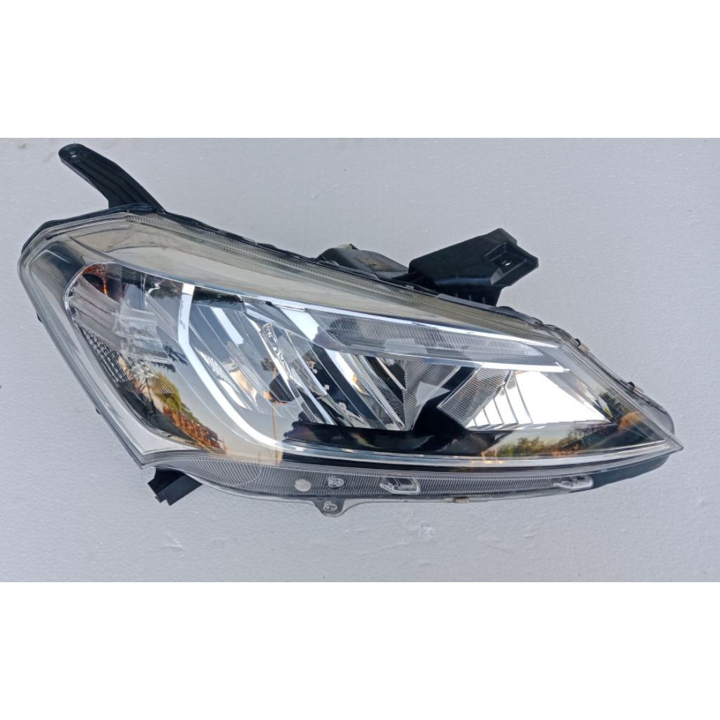 HEADLAMP SIRION 2019. KANAN (RH).