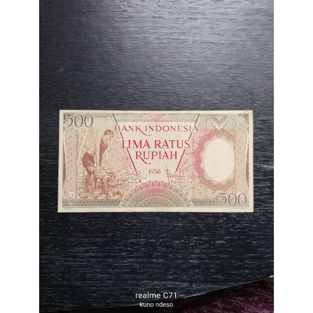 Uang Kuno 500 Rupiah 1958 Bank Indonesia | VF | Nomor Seri XTJ 04095