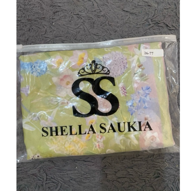 Hijab Shella saukia