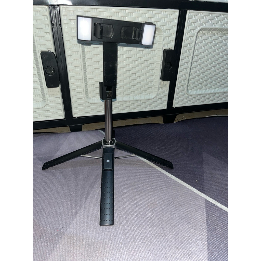 TRIPOD LAMPU HP 4 KAKI BEKAS ENDORSE
