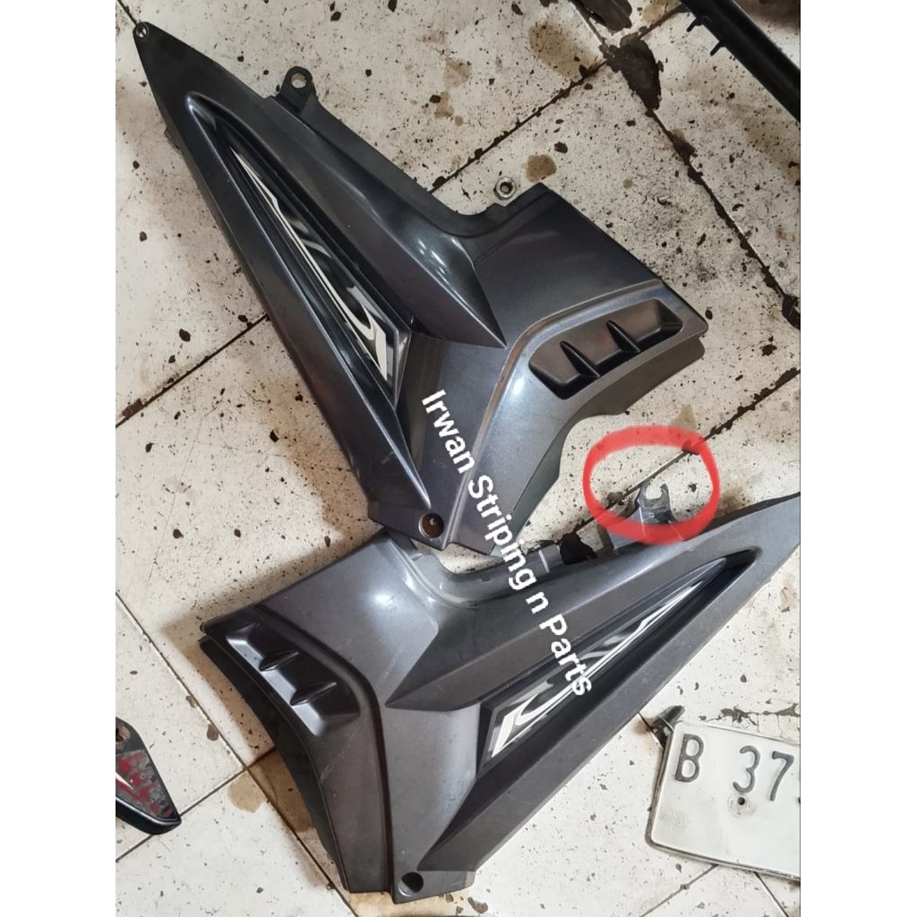 Cover Body Tengah Cover Aki Yamaha Scorpio New Scorpio Z