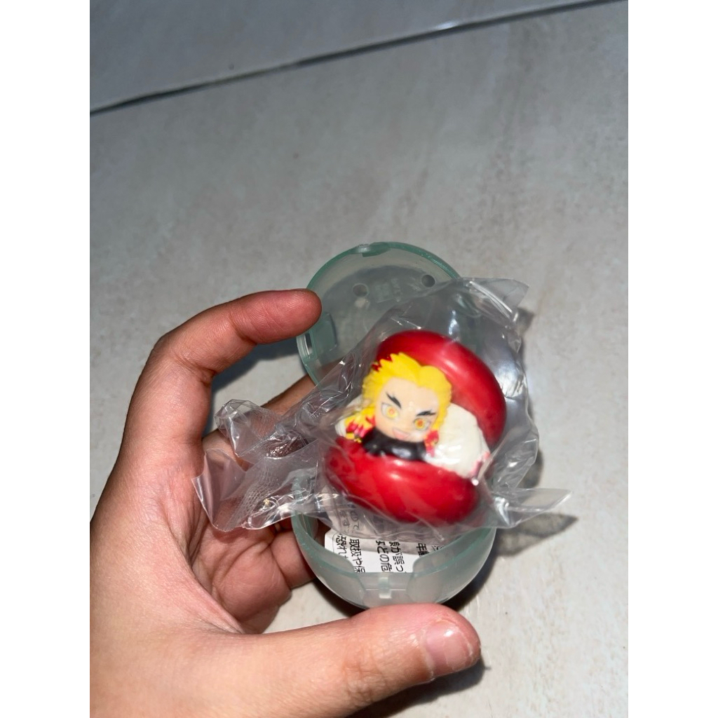 GACHAPON CHARA MACARON DEMON SLAYER / KIMETSU NO YAIBA (SELECTED)