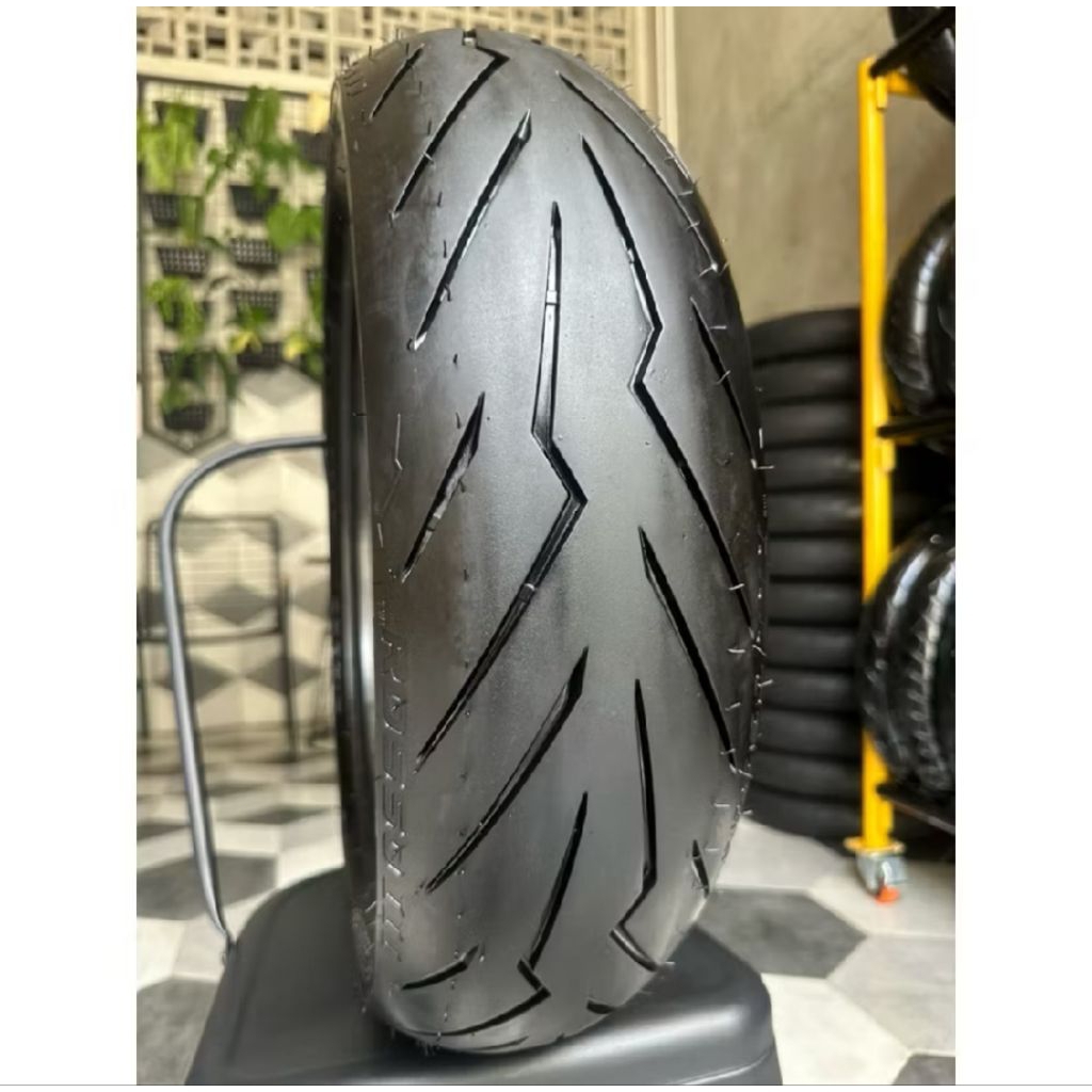 Ban Pirelli Diablo Rosso sport ukuran 130/70-17 140/70-17 150/60-17 tubles