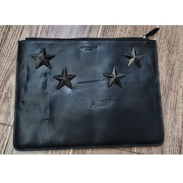 Clutch Givenchy (second)