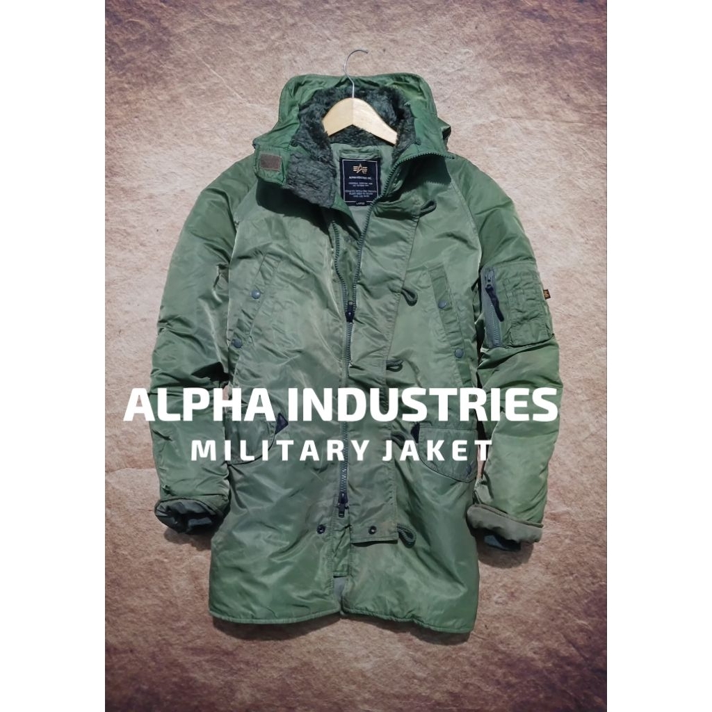 Jaket parka military ALPHA INDUSTRIES bekas pakai