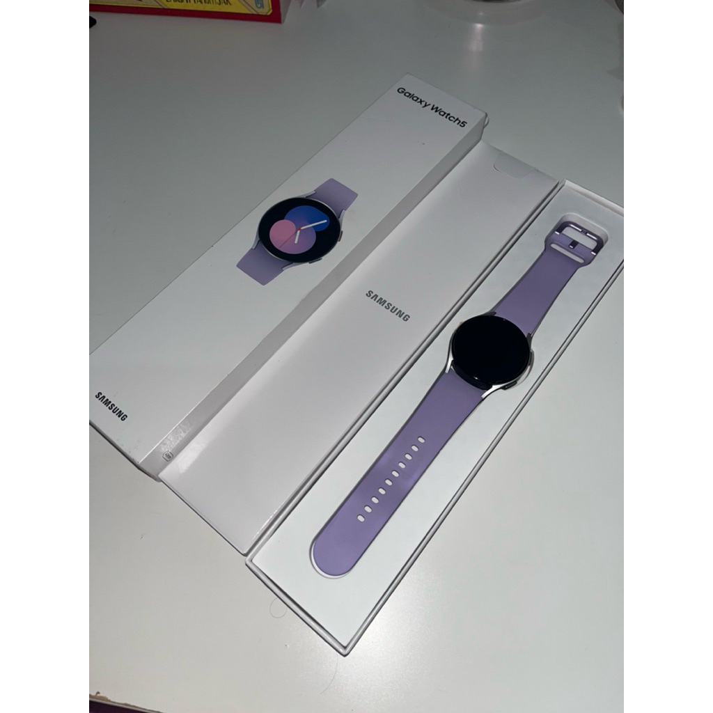 [Preloved] SAMSUNG Galaxy Watch 5 Silver 40mm second