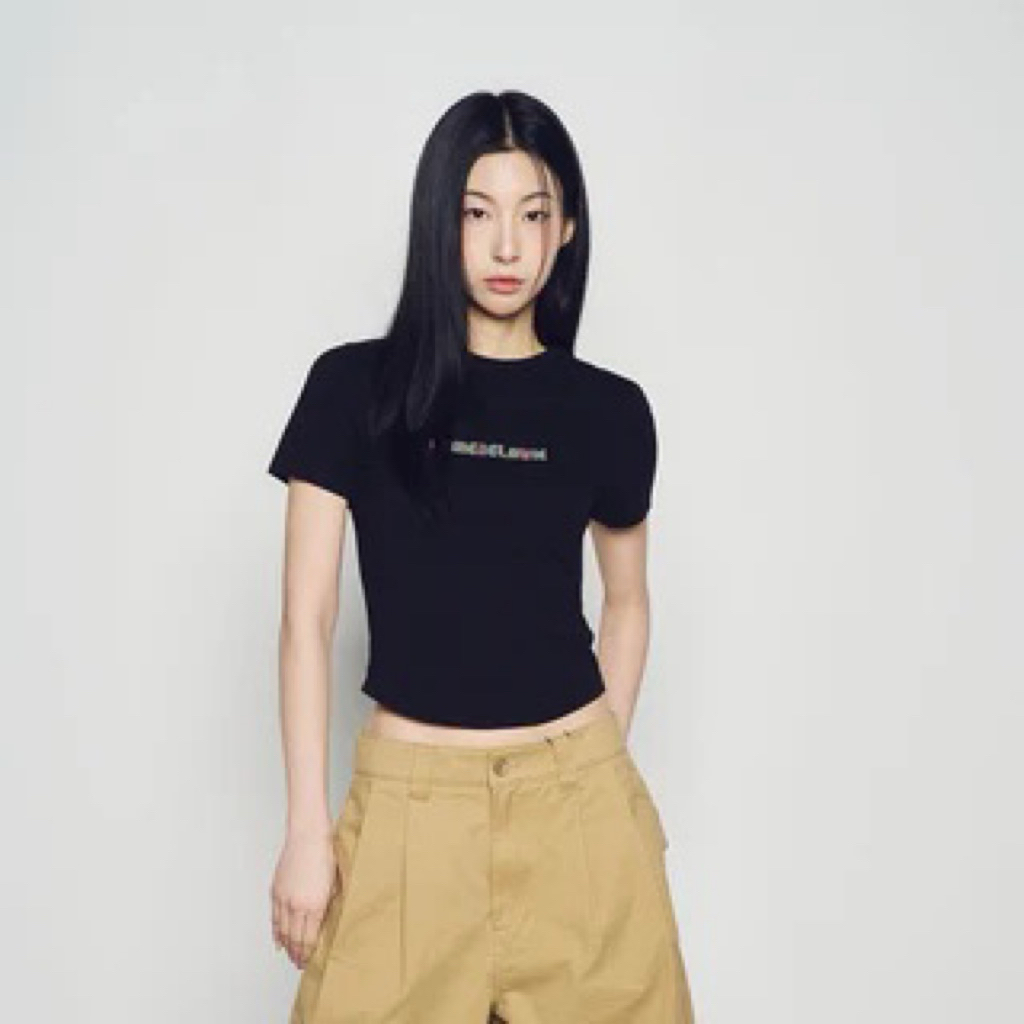 adlv acme de lavie crop short sleeve tshirt black