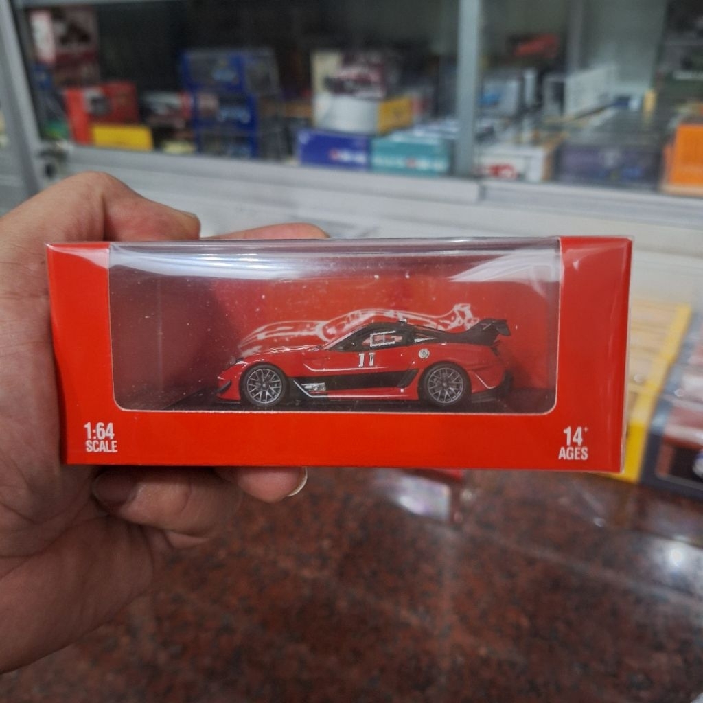 LS Diecast Model Skala 64 Ferrari 599XX Evo Merah #11
