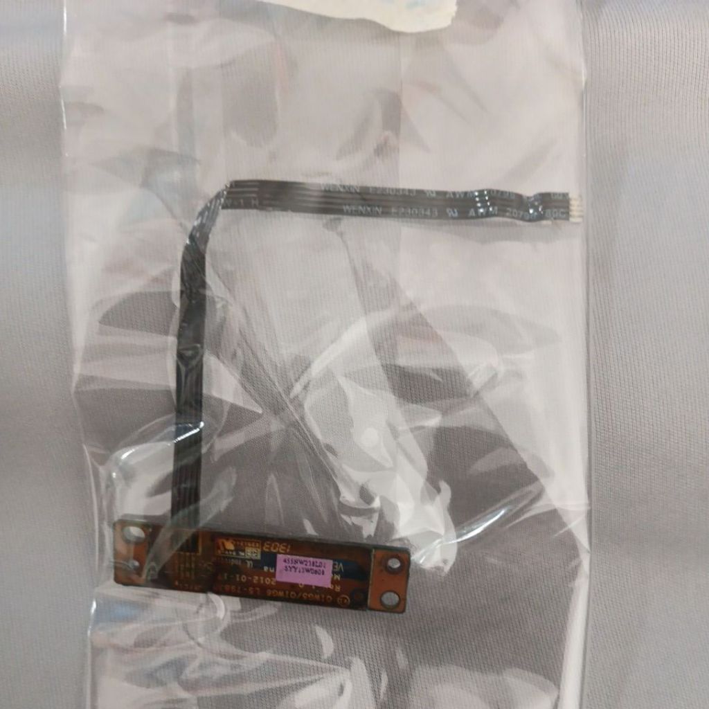 Tombol On Off fleksibel laptop Lenovo G486