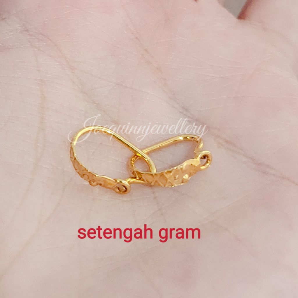 Anting anak lonjong ulir setengah gram