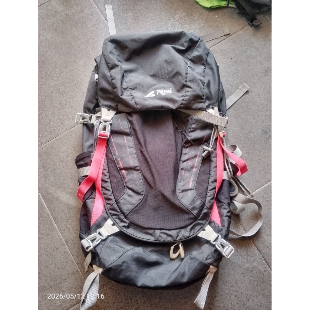 carrier gunung arei Barito 50l preloved