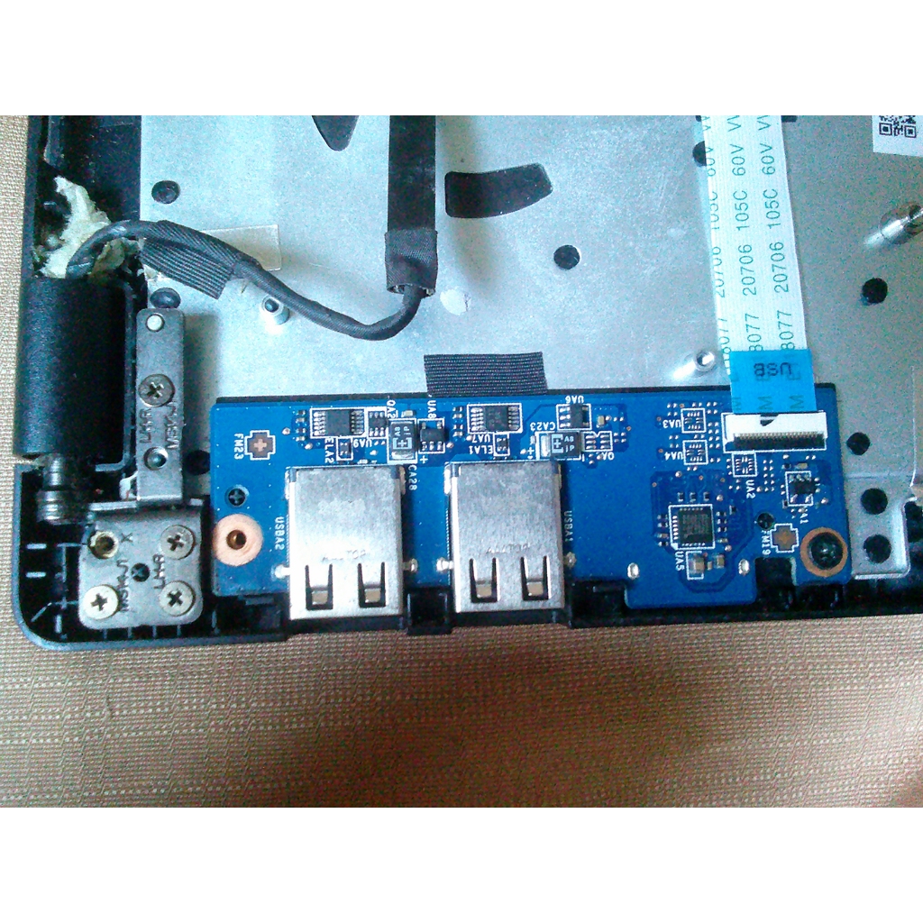 Childboard Laptop MSI Modern 14 C11