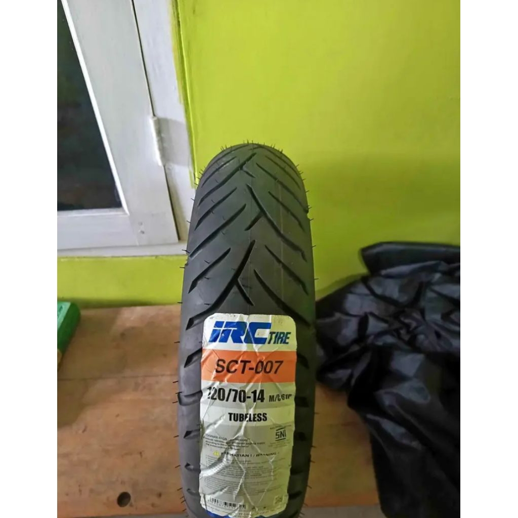 Ban copotan ukuran 120/70 ring 14 tubeless