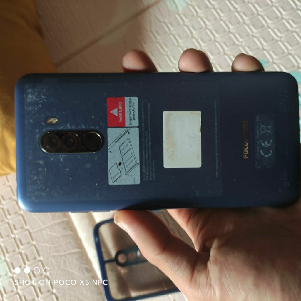Poco f1 6/128