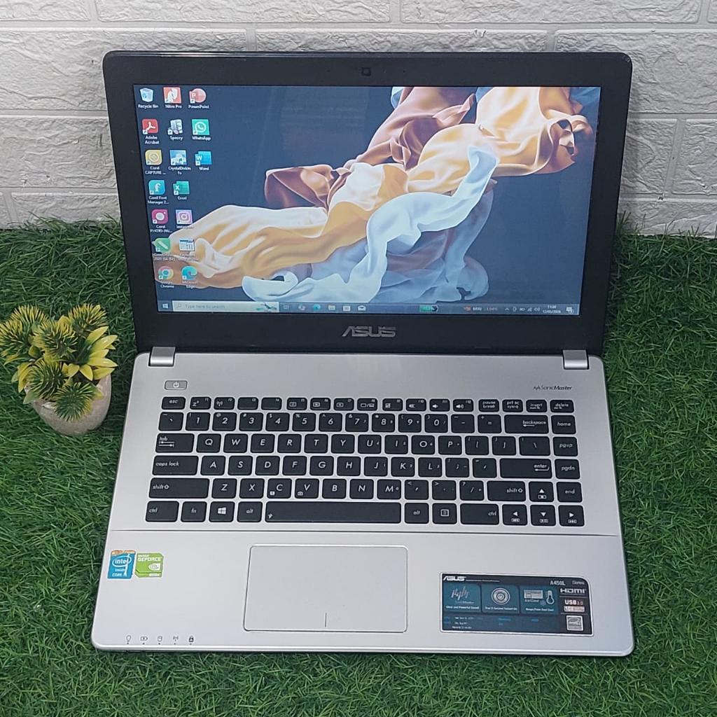 ASUS A450L INTEL CORE i5-4200U RAM 8GB SSD 240GB NVIDIA 820M 2GB
