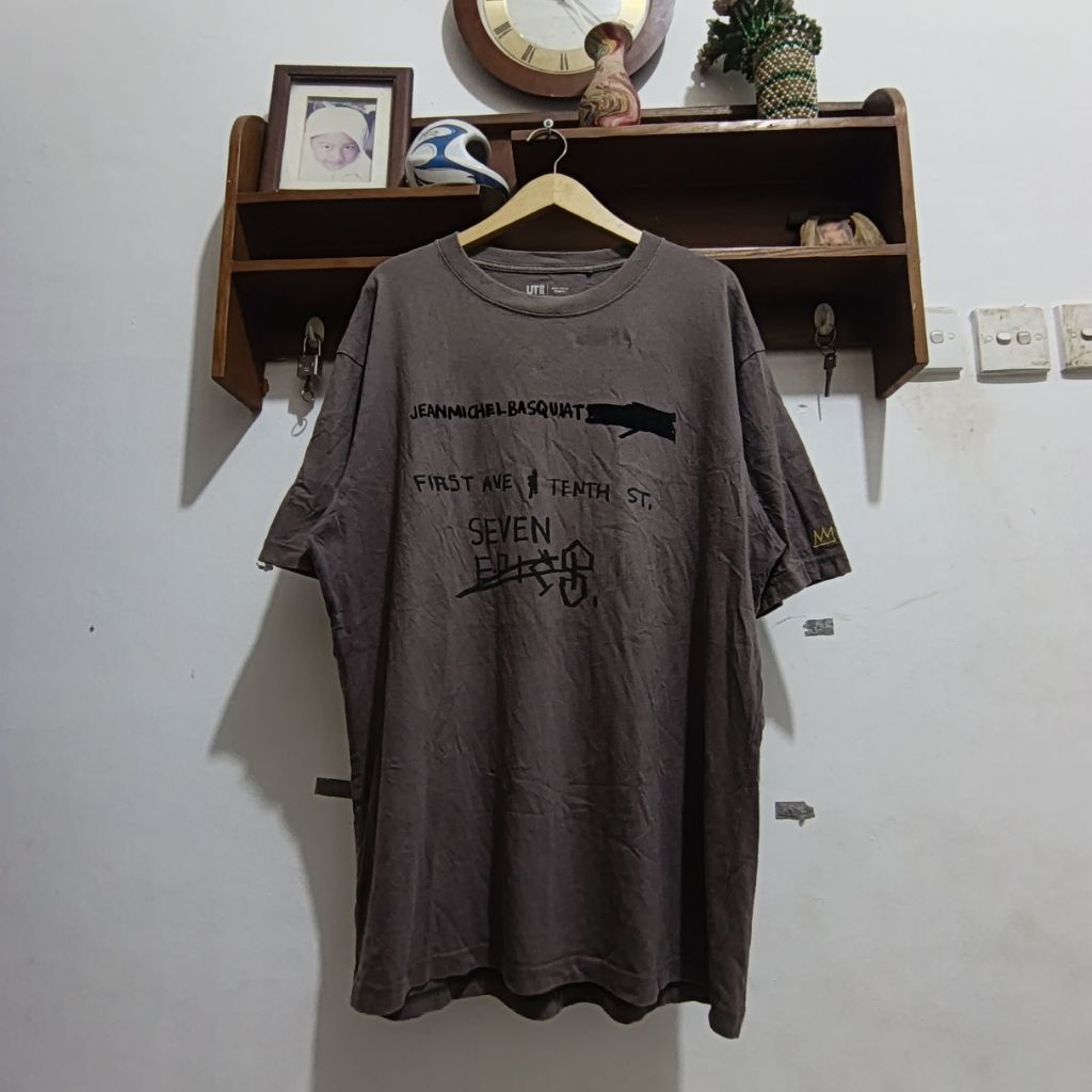 Tshirt UNIQLO x JMB size XL