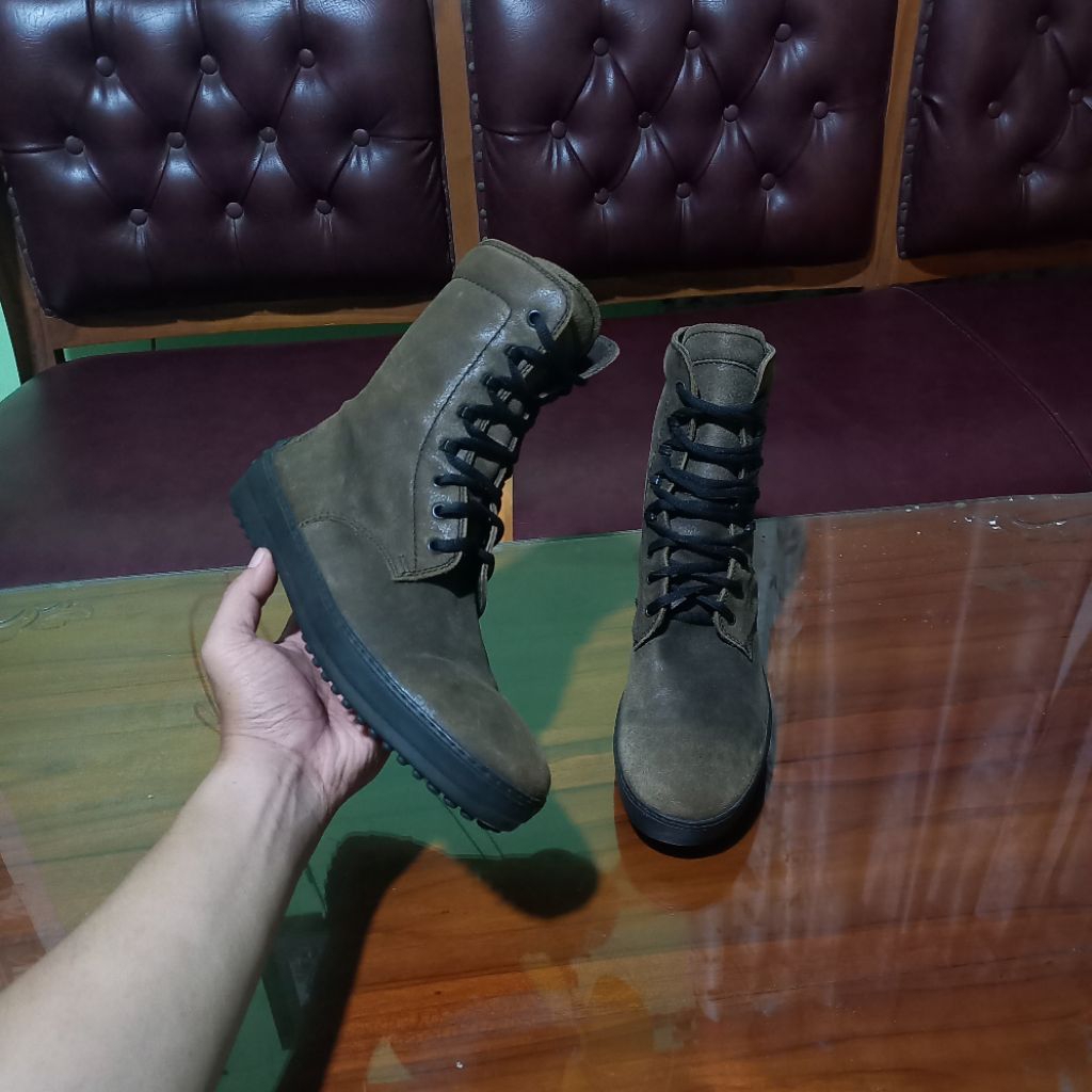 TOD'S AUTHENTIC BOOTS LEATHER | SEPATU SECOND BRANDED | SEPATU BOOTS KULIT PRIA WANITA