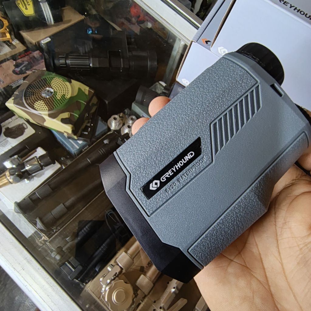 range finder greyhound