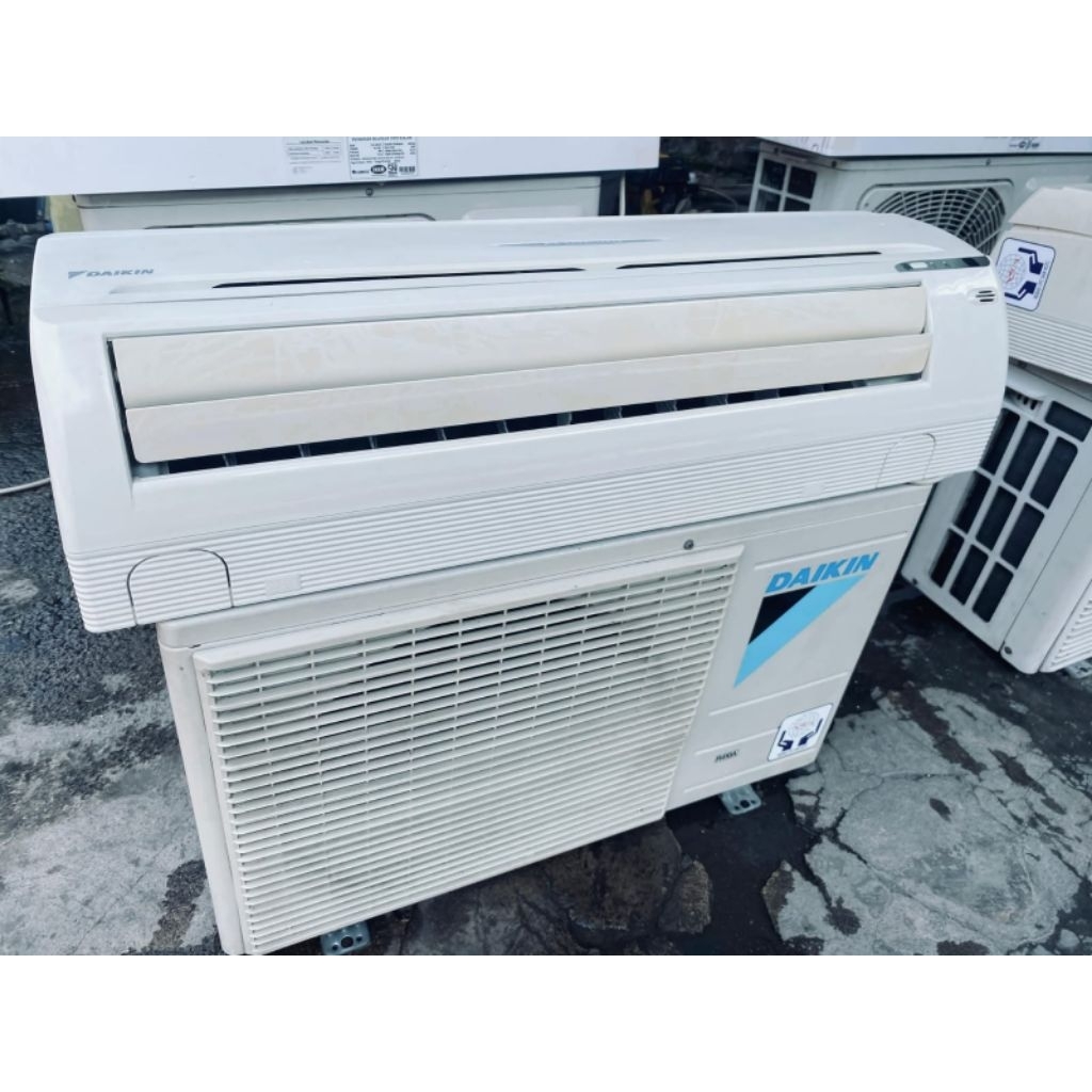 AC SECOND DAIKIN 1/2PK STANDAR (UNIT ONLY)
