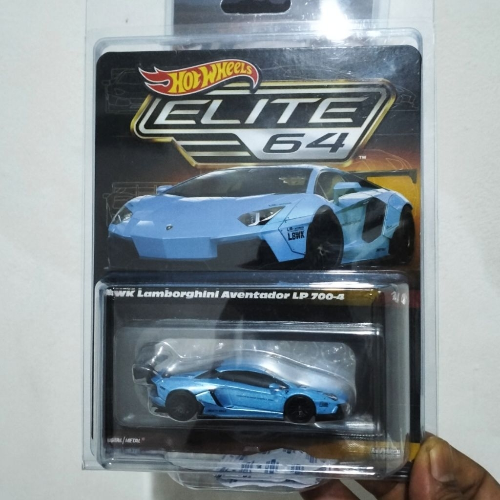 Hot Wheels Elite 64 Lamborghini Aventador - Lbwk Lamborghini Aventador biru