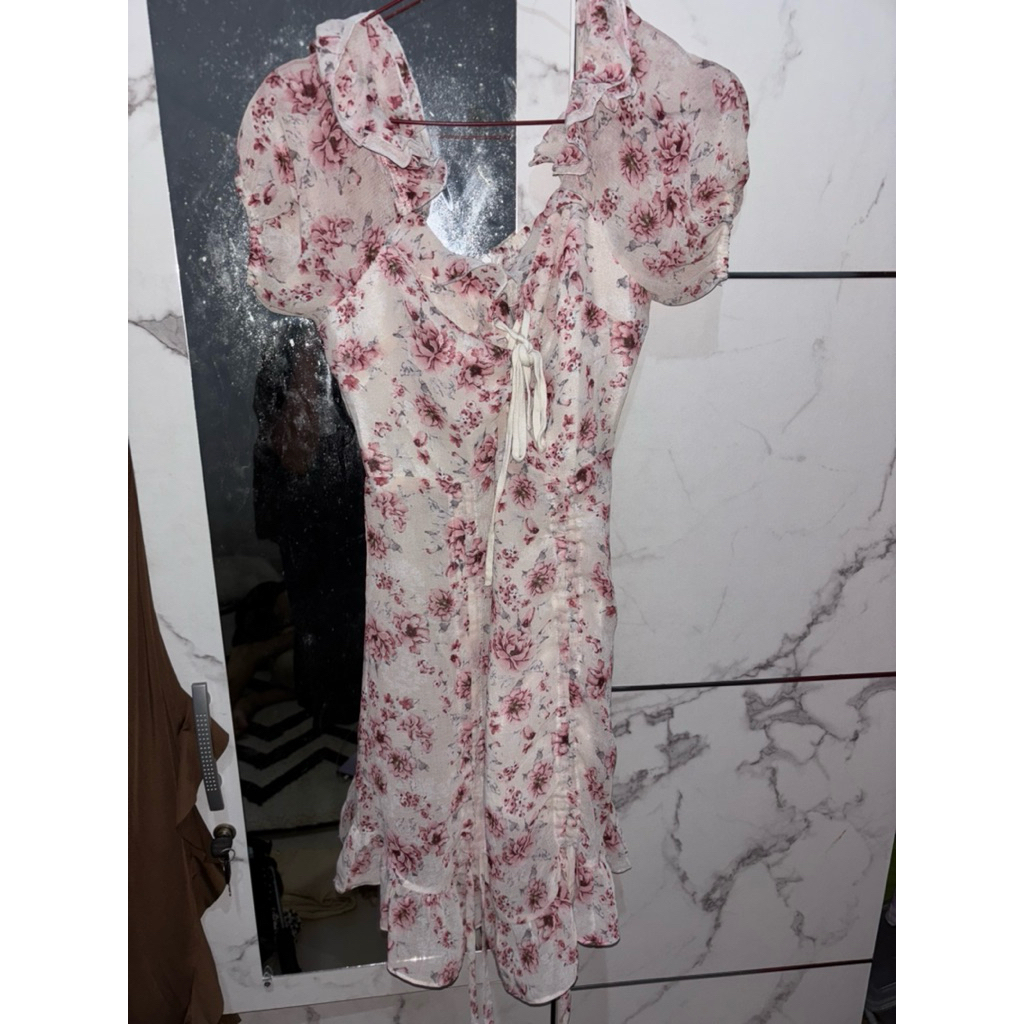 Dress Bunga pink