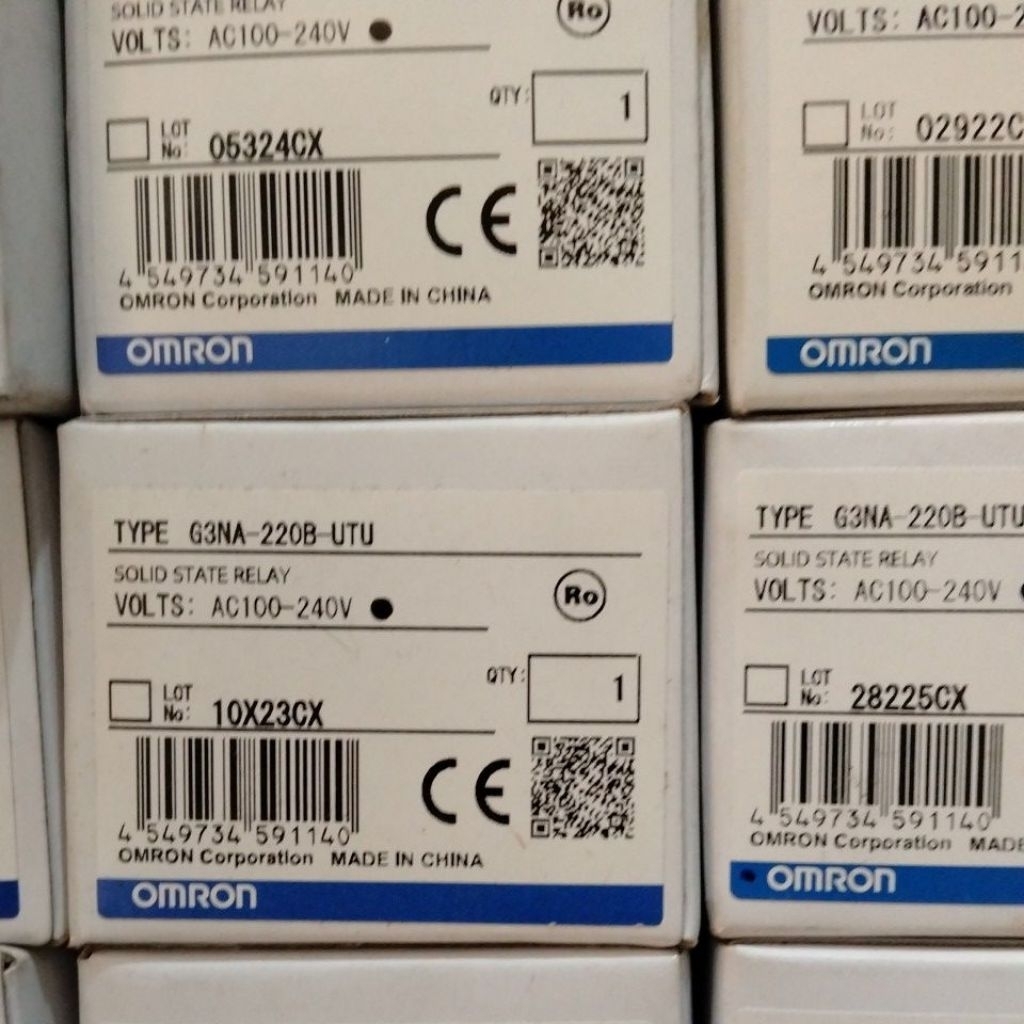 omron G3NA-220B-UTU solid state relay omron