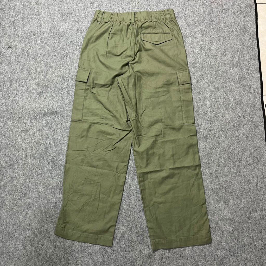Celana Cargo Uniqlo