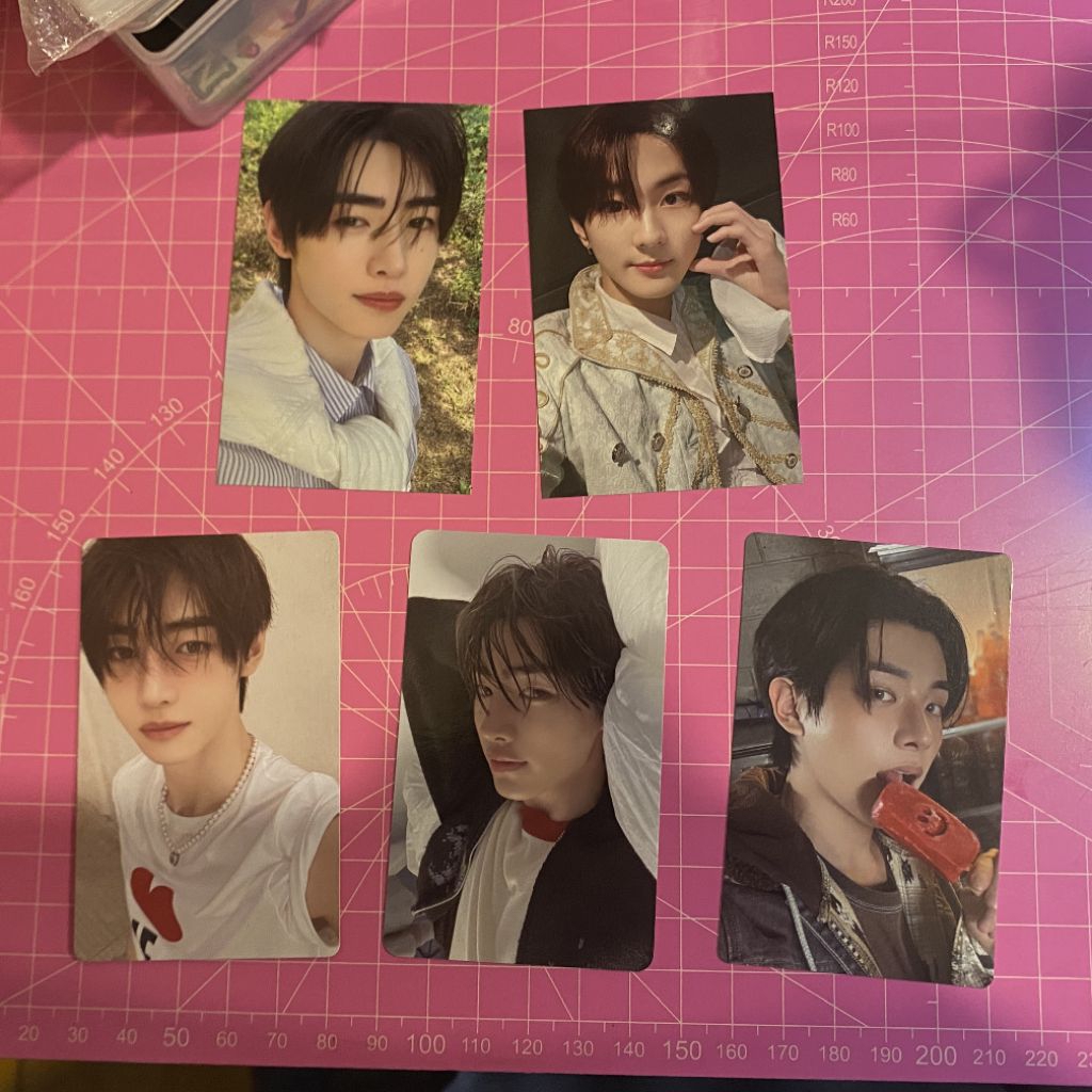 ENHYPEN Photocard - OFFICIAL PHOTOCARD ENHYPEN