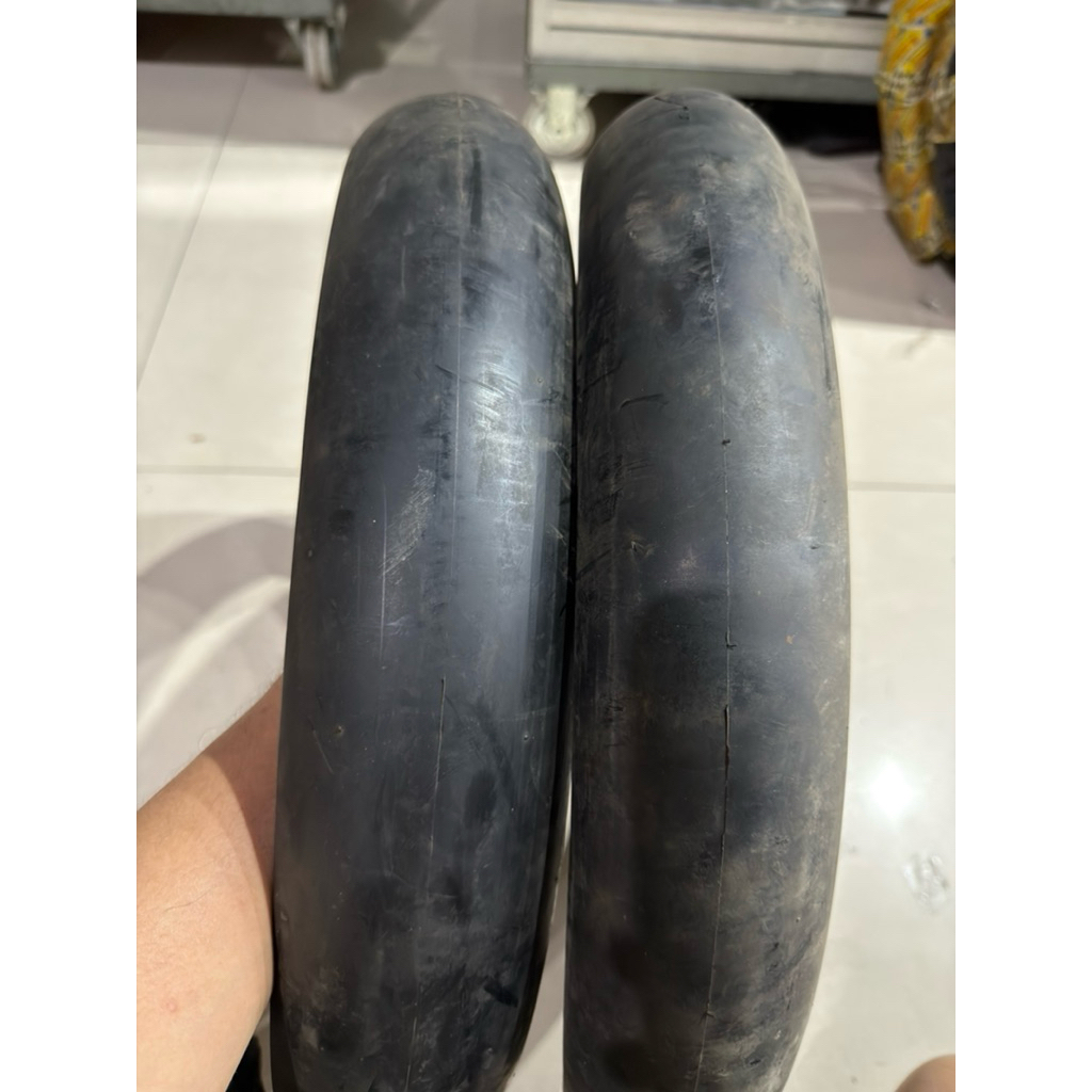 [OBRAL] BAN LUAR TUBETYPE RACING BLACKSTONE BAN RACE BOTAK 90/80-17 BLACKSTONE BAN BARU STOK LAMA