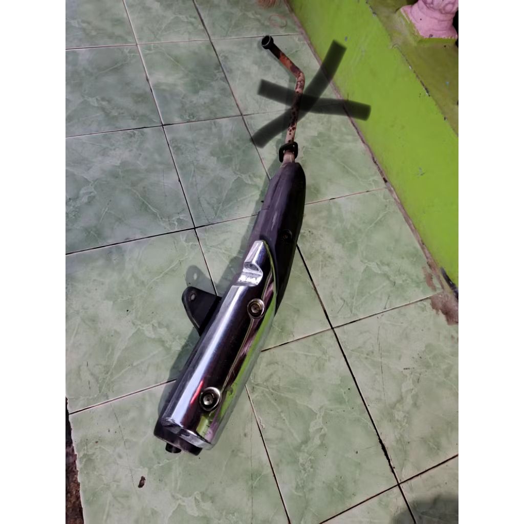 selenser kenalpot Honda Revo AT original copotan/ Revo metik