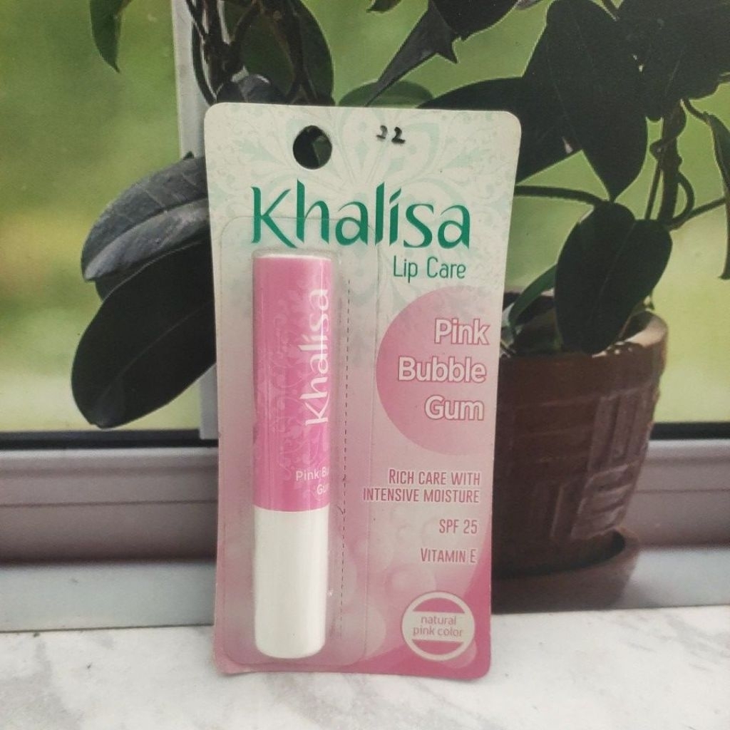 Khalisa Lip Care varian Pink Bubble Gum berukuran 2,2gr