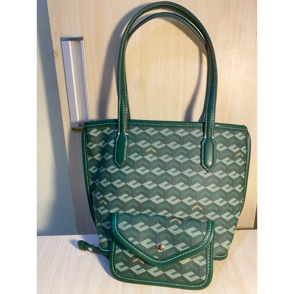 Christy Ng Preloved