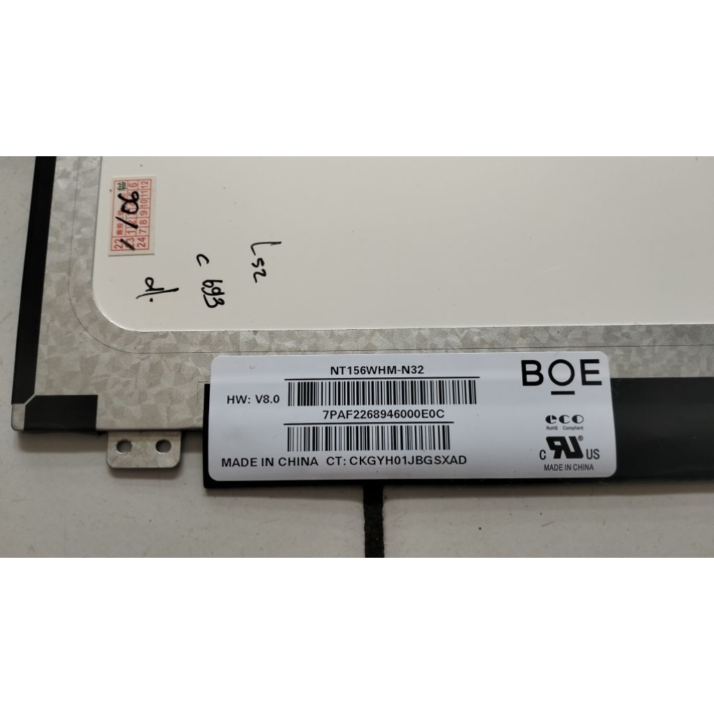 LCD Bekas Layar 15.6" 30 pin