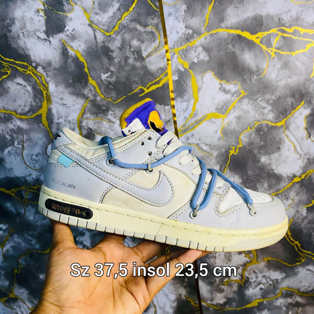 SEPATU NIKE SB