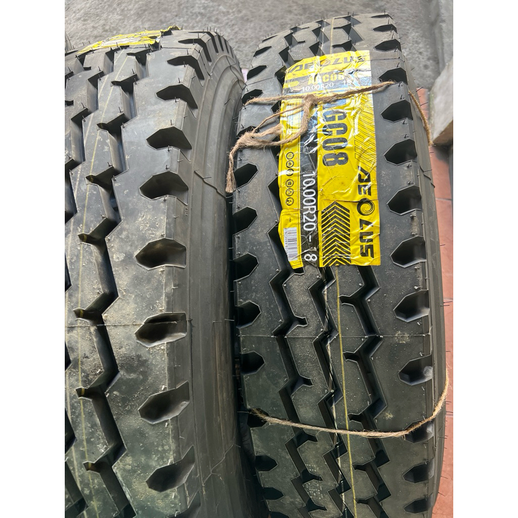 Ban Truk Aeolus 1000 R20 20 AGC08 18PR Komplit SET Fuso
